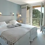 Santa Maria 3*