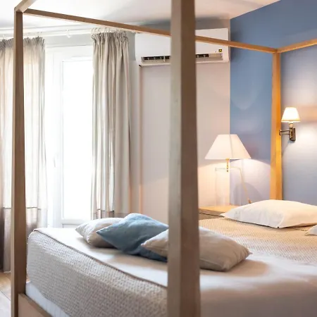 Otel Santa Maria Saint-Florent (Corsica)