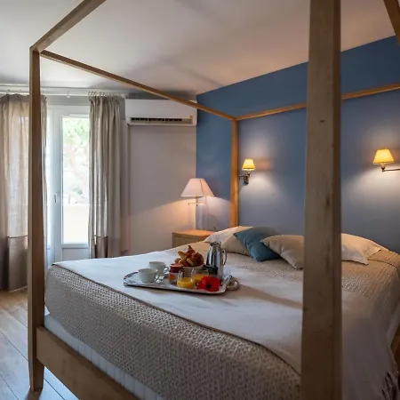 Otel Santa Maria Saint-Florent (Corsica)